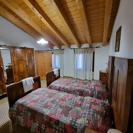 Panzió Trattoria All'alpino 3*